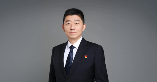 徐浩宇代表：制定和完善大健康相关政策法规